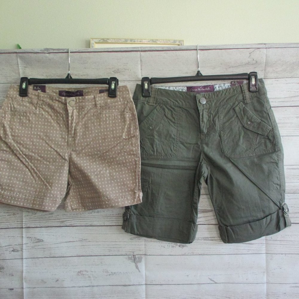 NWT - 2 pairs of GLORIA VANDERBILT shorts - sz 4P - MSRP $88.00